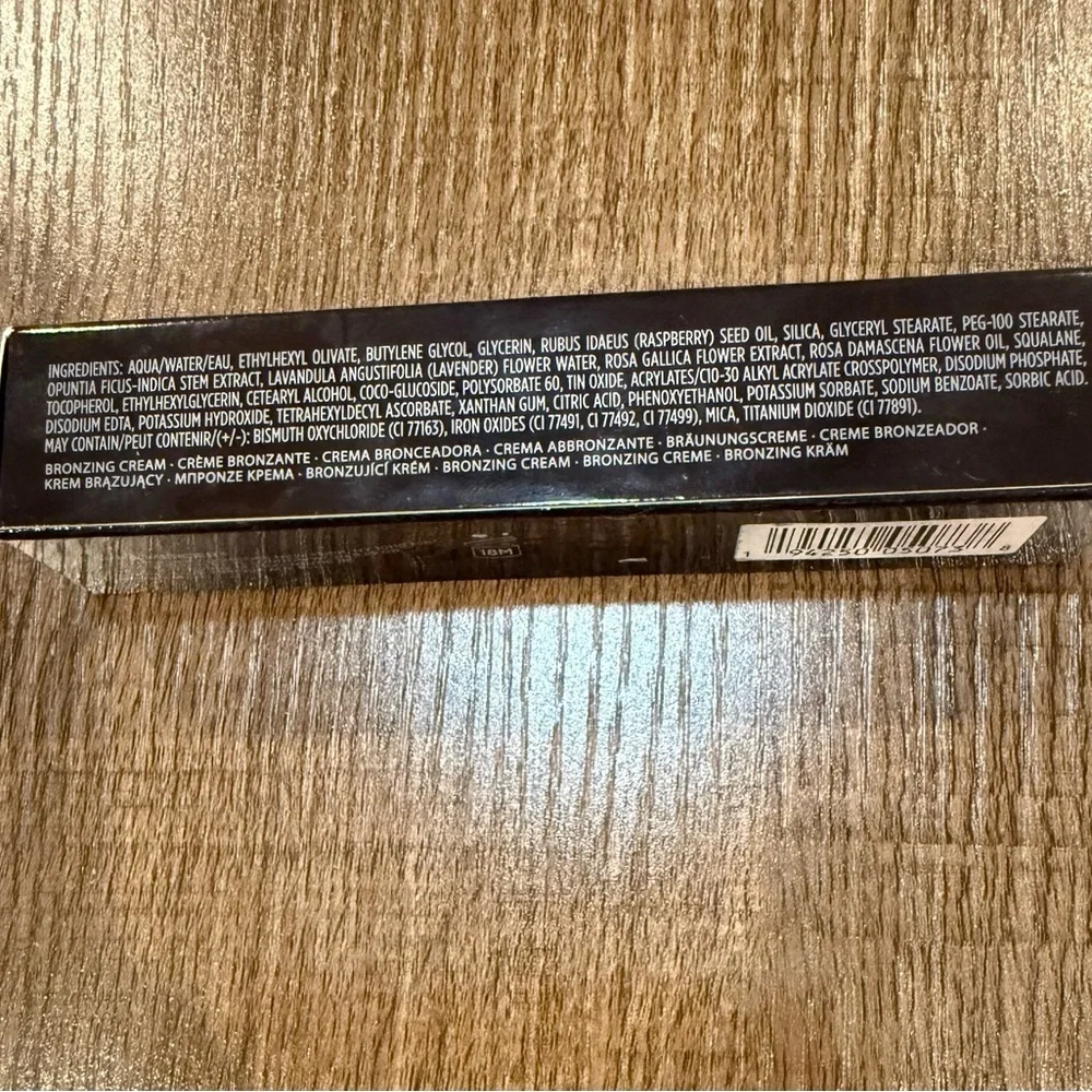 Laura Mercier Black Packaging